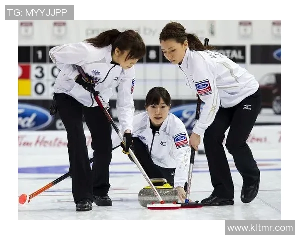 女子冰壶德国队对决强敌展现冰上风采与竞技精神